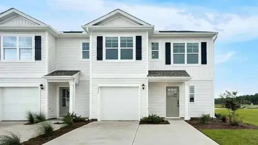 New construction Single-Family house 630 Laurel Shade Dr, Navassa, NC 28451 plan Easley - image