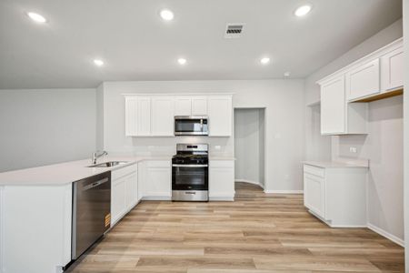 New construction Single-Family house 1109 Novelle Bend Dr, Huffman, TX 77336 - image 10