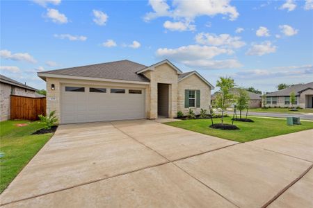 New construction Single-Family house 129 Bruin Paw Dr, Georgetown, TX 78628 The Kingston- photo 0