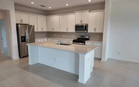 New construction Single-Family house 6888 Spanish Imperial St, Howey-in-the-Hills, FL 34737 plan Gilchrist - image 6