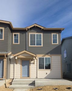 New construction Duplex house 290 Scaup Ln, Johnstown, CO 80534 Congaree- photo 1 1