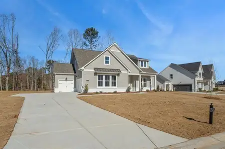 New construction Single-Family house 8340 Creekside Overlook Dr, Gainesville, GA 30506 - image