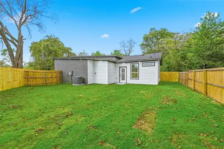 New construction Single-Family house 2719 Starks Ave, Dallas, TX 75215 - image