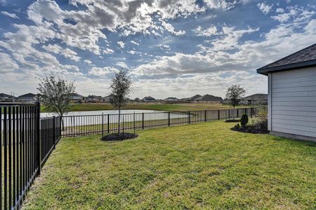 New construction Single-Family house 2512 Seneca Lake Dr, Texas City, TX 77568 Santorini - photo 7 7