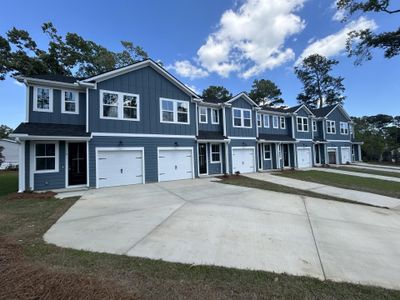 New construction Townhouse house 121 Berry Shoals Dr, Summerville, SC 29485 - image