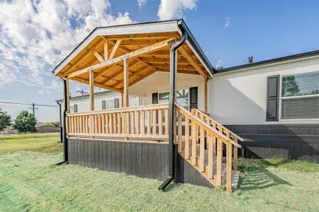 New construction Manufactured Home house 105 Beaver Creek Dr, Azle, TX 76020 - image