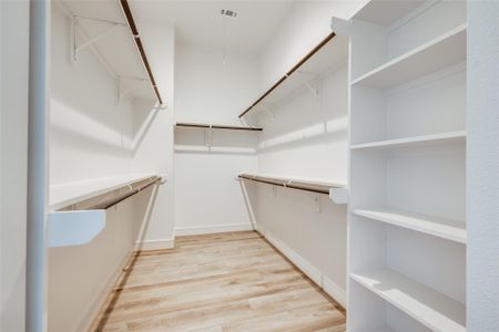 New construction Single-Family house 6506 Old Olive Tree Dr, Houston, TX 77091 - image 19