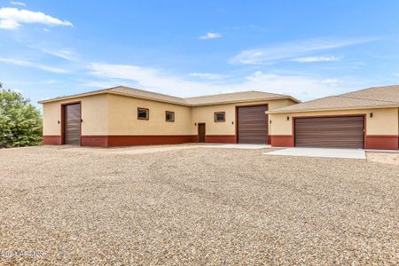 New construction Single-Family house 32541 N Thompson Rd, Queen Creek, AZ 85142 null- photo 41 41