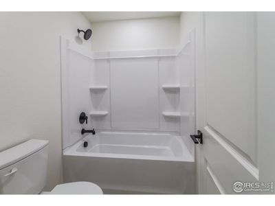 New construction Single-Family house 1600 Sunflower Wy, Johnstown, CO 80534 - image 5