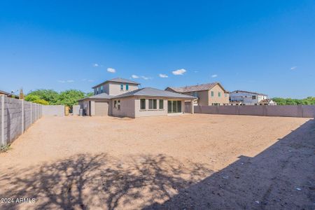 New construction Single-Family house 12896 N Founders Park Boulevard, Surprise, AZ 85379 - photo 27 27