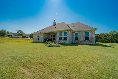 New construction Single-Family house 2000 Sweet Springs Rd, Weatherford, TX 76088 - image