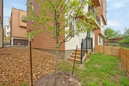 New construction Condo house 6821 Wolfcreek Pass, Unit 12, Austin, TX 78749 - image 3