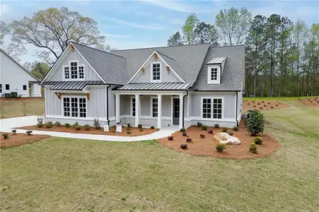 New construction Single-Family house 8155 Heardsville Ct, Cumming, GA 30028 - image