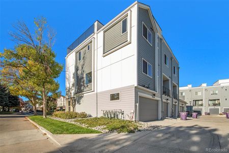 New construction Townhouse house 888 S Valentia St, Unit 104, Bldg 14, Denver, CO 80247 A plan- photo 3 3