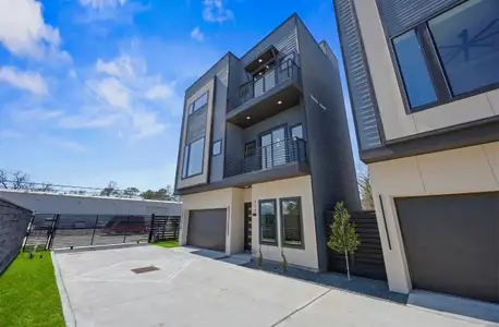 New construction Single-Family house 322 Janisch, Houston, TX 77018 - image