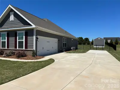 New construction Single-Family house 1155 Coppergate Dr, Salisbury, NC 28147 plan Kensington - image