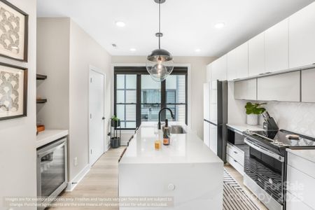 New construction Townhouse house 421 Devender Ln Ne, Unit 2, Charlotte, NC 28217 - image 14