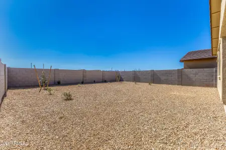 New construction Single-Family house 18195 W Soft Wind Dr, Surprise, AZ 85387 - image 3