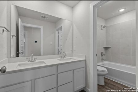 New construction Single-Family house 15514 Doublecreek Dr, San Antonio, TX 78253 plan Hawthorne - 1802 - image