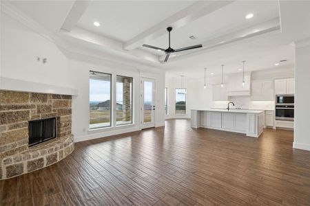 New construction Single-Family house 209 Oak Meadow Ln, Weatherford, TX 76085 null- photo 8 8