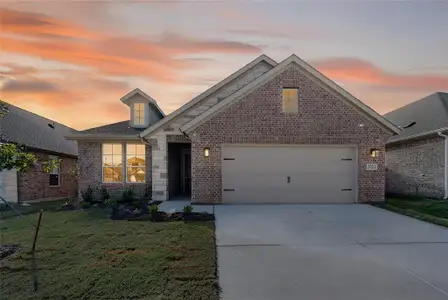 New construction Single-Family house 2021 Kelva Dr, Fort Worth, TX 76052 plan Lavon - image