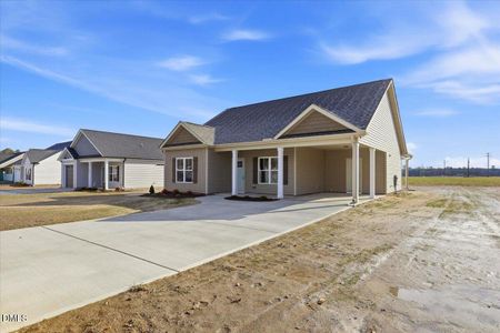 New construction Single-Family house 604 S Vance St, Fremont, NC 27830 - image