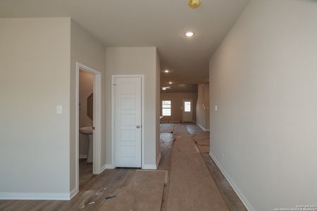 New construction Single-Family house 5111 Halite Valley, San Antonio, TX 78222 - photo 0