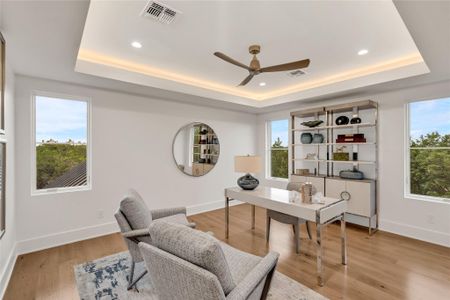 New construction Single-Family house 4300 Amarra Dr, Unit 6, Austin, TX 78735 - image 7
