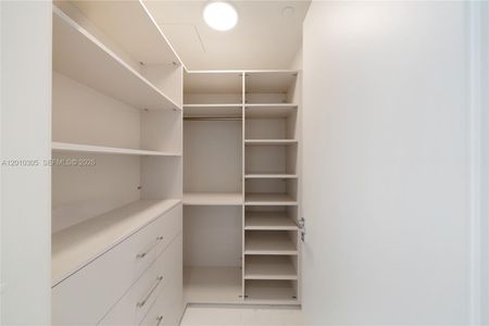 New construction Condo house 300 Biscayne Blvd Wy, Unit 3503C, Miami, FL 33131 - image 4