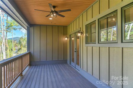 New construction Single-Family house 48 Crossings Cir, Fairview, NC 28730 - image