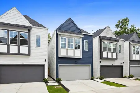 New construction Single-Family house 324 Neyland St, Houston, TX 77022 - image