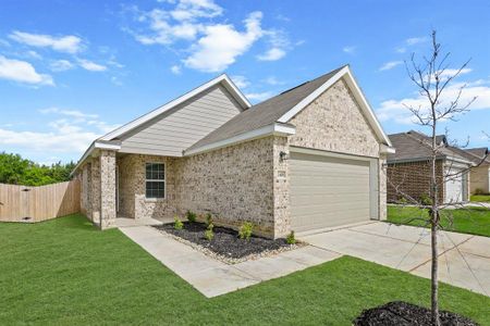 New construction Single-Family house 1600 Romans Rd, Ennis, TX 75119 plan The Sweetwater - image