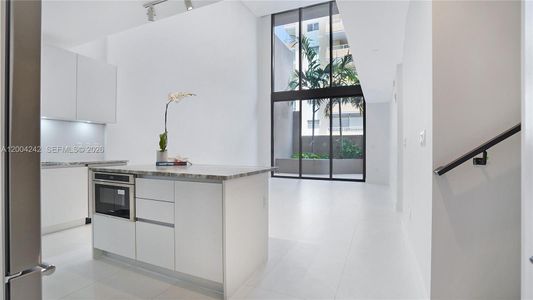 New construction Condo house 3034 Oak Ave, Unit TH-2, Miami, FL 33133 - image 11