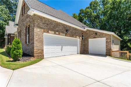 New construction Single-Family house 971 Heathchase Dr, Suwanee, GA 30024 - image
