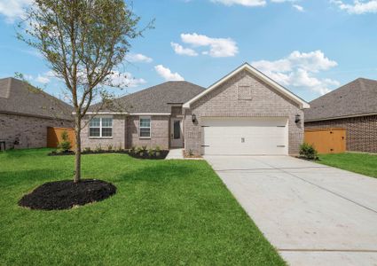 New construction Single-Family house 13817 Starboard Reach Dr, Texas City, TX 77510 plan Emerald - image