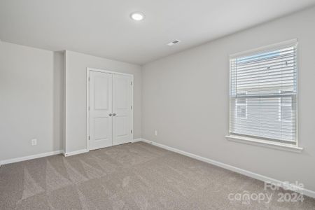 New construction Single-Family house 8216 Stonemere Lane, Charlotte, NC 28215 - photo 20 20