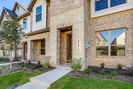 New construction Townhouse house 6818 Joelene Rae Dr, Arlington, TX 76001 Baird C - Rear Entry- photo 3 3