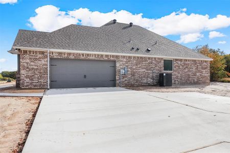 Silver Sage Farm by McBee Homes in Weatherford - photo 7 7