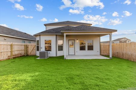 New construction Single-Family house 4290 Winston Way, New Braunfels, TX 78130 Dogwood- photo 31 31