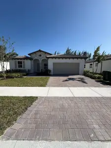New construction Single-Family house 2402 Se 30Th St, Homestead, FL 33033 - image