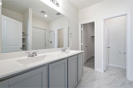 New construction Single-Family house 925 Gray Cloud Dr, New Braunfels, TX 78130 plan Pedernales - image 5