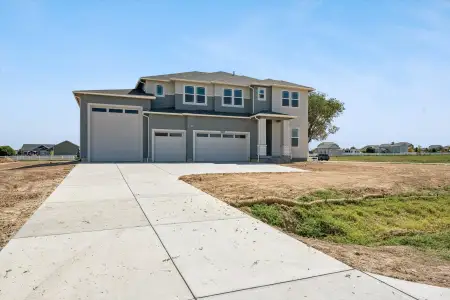 New construction Single-Family house 16412 E 165Th Ave, Brighton, CO 80602 plan Emmaline - image