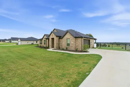 New construction Single-Family house 8800 Prather Rd, Springtown, TX 76082 plan Simon - image
