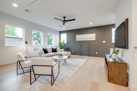 New construction Single-Family house 1613 Park St, Houston, TX 77019 null- photo 37 37