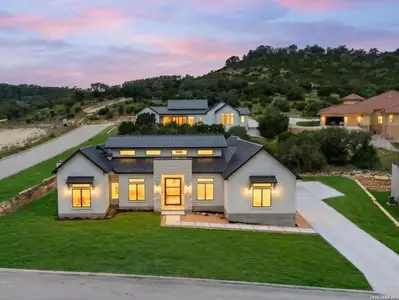 New construction Single-Family house 23107 Tablerock Wy, San Antonio, TX 78255 - image