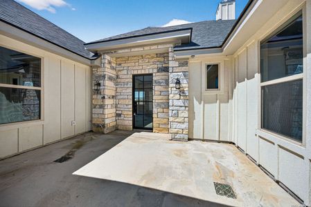 New construction Single-Family house 131 John T Ct, Castroville, TX 78009 - image 3