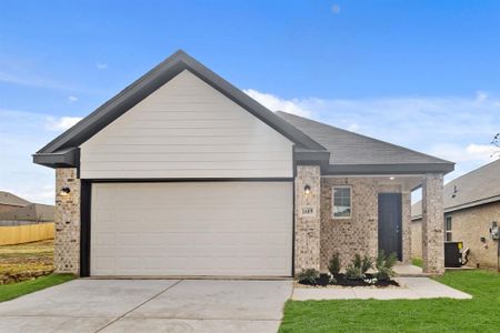 New construction Single-Family house 1609 Romans Rd, Ennis, TX 75119 - image