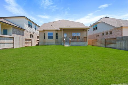 New construction Single-Family house 1649 Couser Avenue, New Braunfels, TX 78132 Ellington- photo 17 17