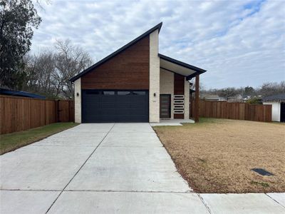 New construction Single-Family house 1506 Sayle St, Greenville, TX 75401 - photo 0