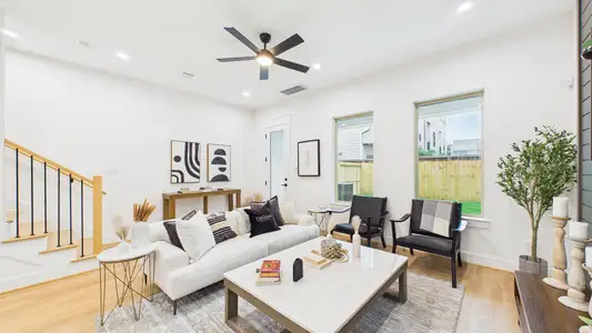 Gentry Street by ONYX Residential Group in Houston - image 4
